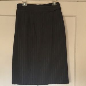 Nanette Lepore size 10 gray skirt